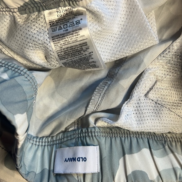 OLD NAVY JUNIORS MULTI GREY ARMY FATIGUE - Picture 9 of 9